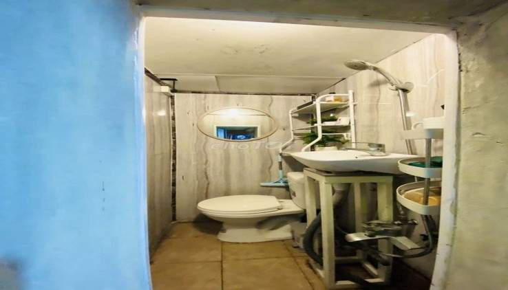 BÁN CĂN HỘ TT PHỐ 8/3 HAI BÀ TRƯNG 25M2, TẦNG ĐẸP, 1 NGỦ, 790 TRIỆU - BC SÁNG THOÁNG